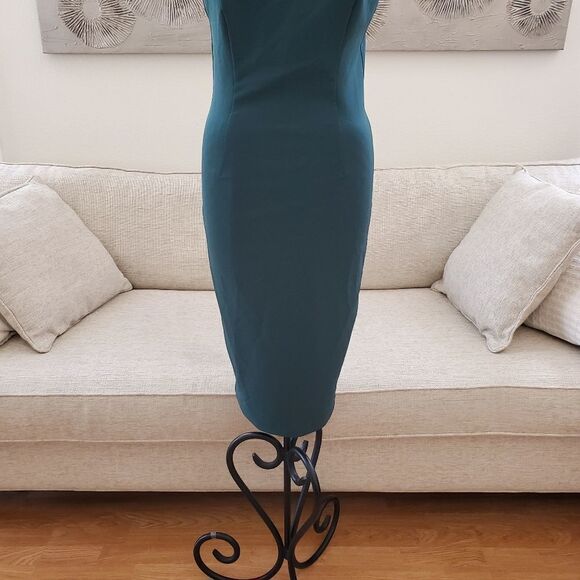 Bardot Elsy Open Back Midi Dress size Small in Green - Picture 4 of 12